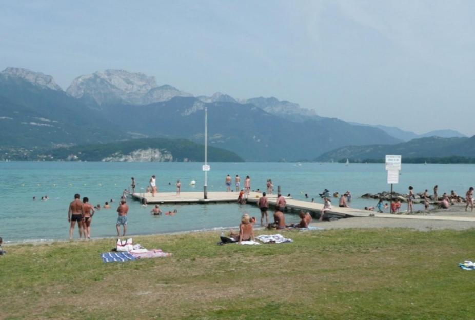 Chambre Privee 2 Pas Du Lac Chez L'Habitant Севріє Екстер'єр фото